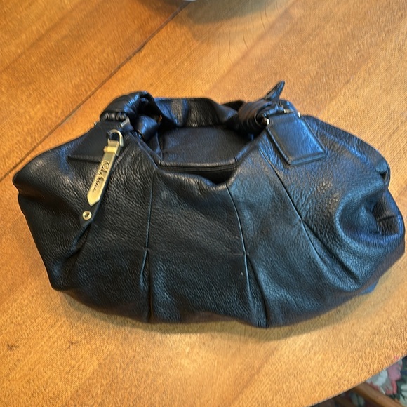 Black leather Cole Haan boho bag - Picture 4 of 4